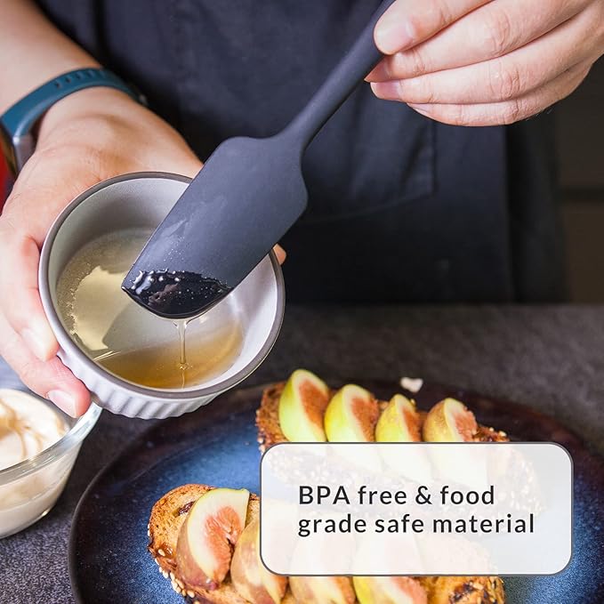 Elihome Chef Series 3 Piece Silicone Spatula Set - 600째F Heat Resistant Non Stick Rubber Kitchen Scraper Spatulas for Cooking, Baking, and Mixing ??BPA Free and LFGB Certified Silicone (Grey)