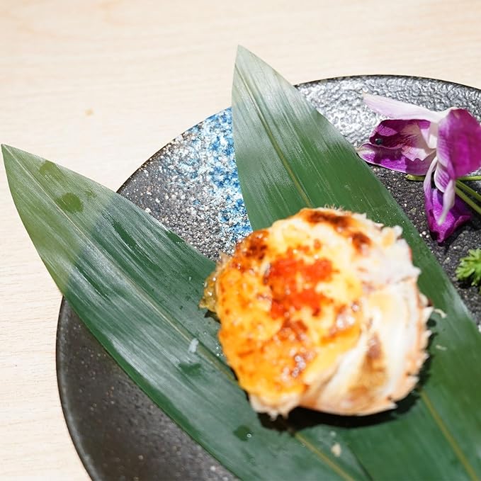 Rainlily Wen Sushi Leaf 8.3''*2.1'' 100 Pcs Small Trimmed Leaves Bamboo Leaf Sushi Plate Food Decorate Fresh Vacuum Bamboo Leaves Dish Decoration Photography of Dishes