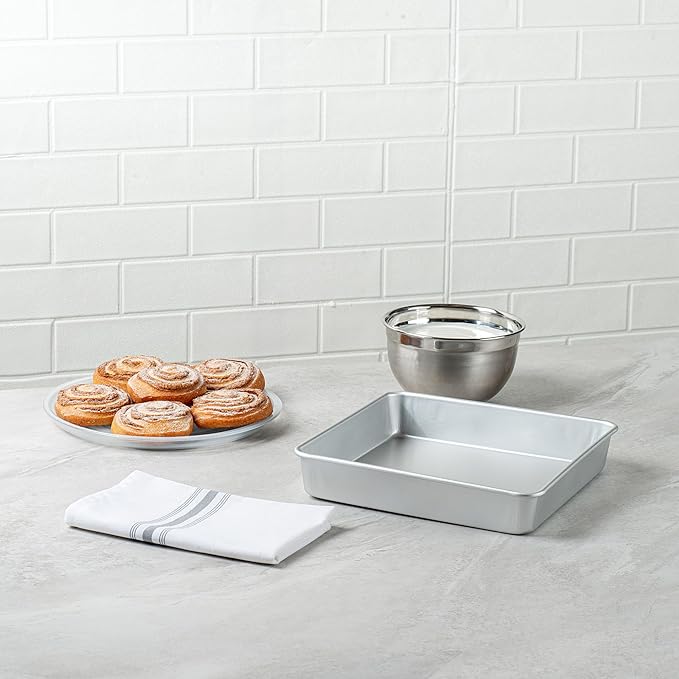 Restaurantware Square Aluminum Cake Pan - 10 x 10 x 2 Inch - Professional Brownie Pan - Straight-Sided Baking Pan - Even Heat Distribution - Silver