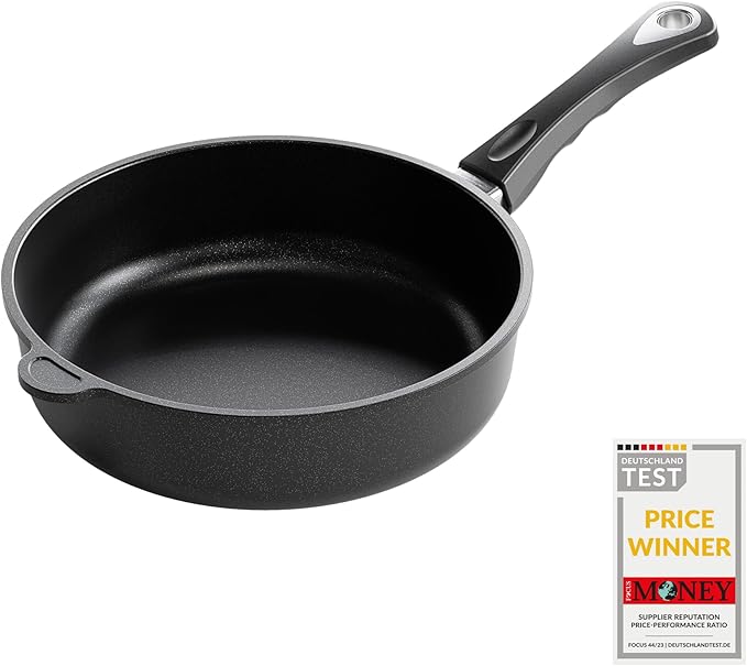 AMT Gastroguss The World쨈S [.] Casserole Frying pan for Induction, Diameter 26 cm, Height 7 cm, die-cast Aluminium, Lotan짰 Non-Stick Coating for Fat-Free-Frying, AMZN-I-726-US
