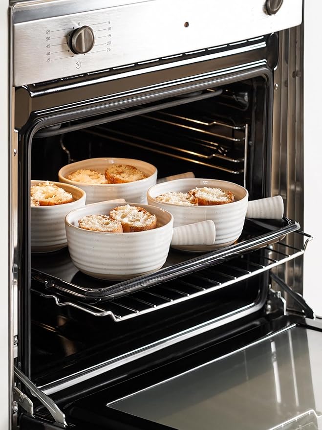 LE TAUCI French Onion Soup Bowls, 18 Ounce Soup Bowls With Handles for Chili, Beef Stew, Onion Soup Crocks Microwave Dishwasher Oven Safe - 5.5 inch, Set of 4, Arctic White