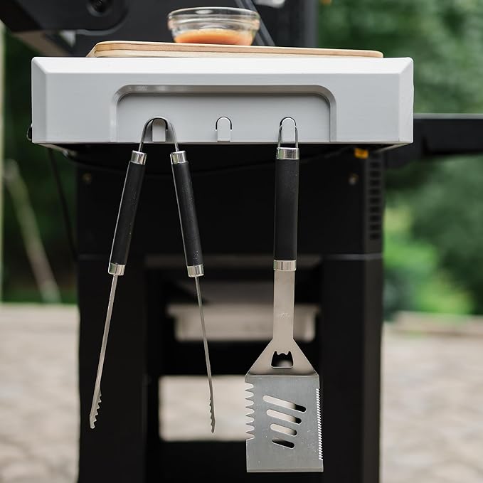Masterbuilt® Gravity Series® 600 Digital Charcoal Grill and Smoker,WiFi Technology, GravityFed??Charcoal Hopper, 600 Cooking Sq. Inches, Reversible Smoke&Sear Cast Iron Grates, Black, Model MB20041023