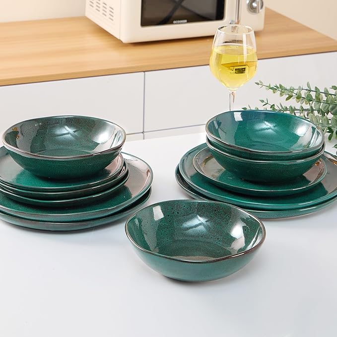 Bestone 12 Pieces Round Kitchen Dinnerware Sets竊똏lates and Bowls Sets,Dishes, Plates, Bowls, Dish Set, Chip Resistant Ceramic Dinnerware Set, Dishwasher/Microwave Safe,Service for 4,Ceylon Green