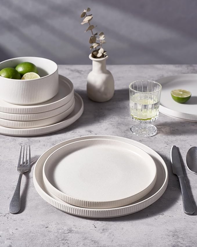 famiware Star Salad Plates for 6, 8 inches Plate Set, Stoneware Dinnerware, Small Dinner Plates for Dessert, Salad, Appetizer, Matte White
