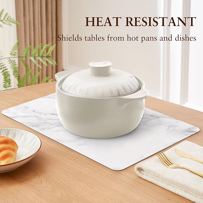 QIYI Placemats Set of 6, 12x18 Inch Faux Leather Place Mats for Kitchen Dinning, Heat Resistant Anti Slip Table Mats, Waterproof Wipeable Washable Placemat Party Table D챕cor, White Marble