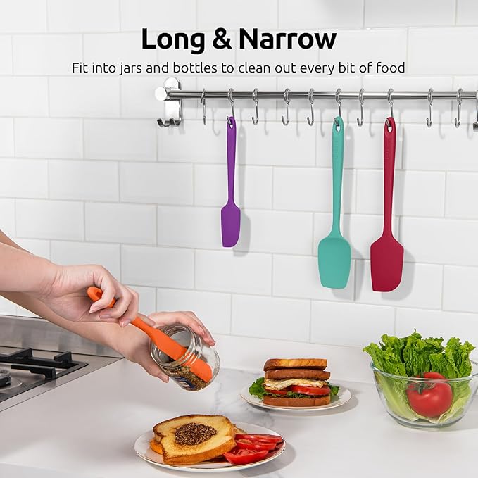 High Heat Resistant Silicone Spatula: U-Taste 600쨘F Hot-Proof Food Grade Rubber Kitchen Baking Scraper, Flexible and Sturdy Cooking Utensil for Mixing Scraping in NonStick Cookware (4PCS, Multicolors)