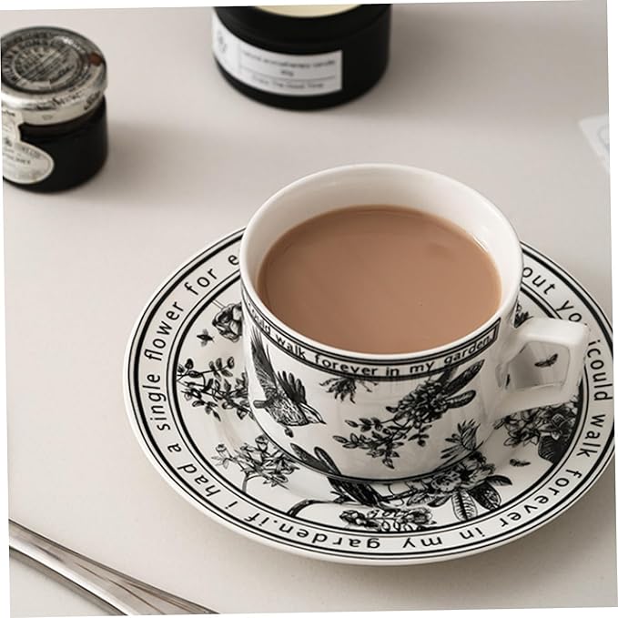 1 Set Tea Cups and Saucers, 200ml Ceramic Vintage Coffee Tea Cups with Gifts Box for Cappuccino Coffee Espresso Lattes Housewarming Party Supply