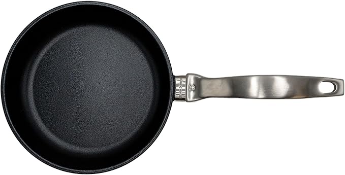 Swiss Diamond Induction Ready Nonstick Frying Pan Hybrid Ceramic and Diamond-Infused Fry Pan, PFAS- and PFOA-free, Dishwasher and Oven Safe Fry Pans (8 IN)