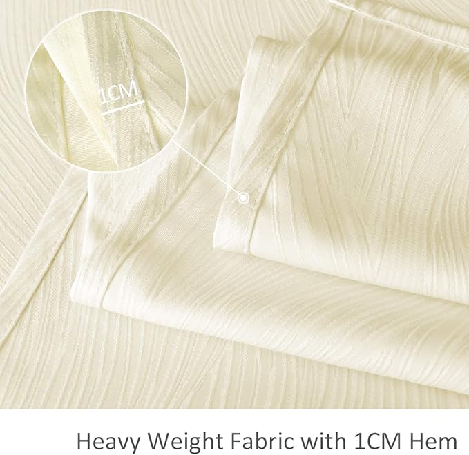 maxmill Jacquard Table Cloth Swirl Pattern Spillproof Wrinkle Resistant Heavy Weight Soft Tablecloth for Kitchen Dinning Tabletop Decoration Outdoor Picnic Rectangle 52 x 70 Inch Ivory