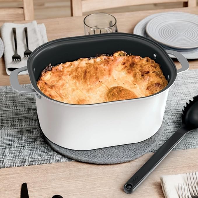 Ninja Foodi PossibleCooker PRO MC1000 8.5Qt Multicooker 8 in 1 Slow Cooker,Warmer, Glass Lid, Integrated Spoon, Nonstick (WHITE)