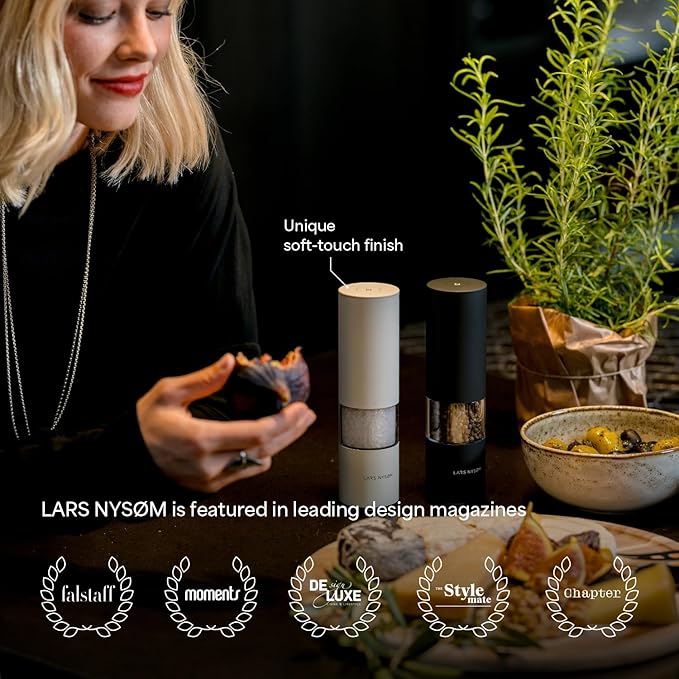 LARS NYS횠M Electric Salt and Pepper Grinder Set I Automatic Salt and Pepper Mills with Adjustable Ceramic Grinder I USB Rechargeable Electric Spice Mill Set with LED Light (Ash Gray)