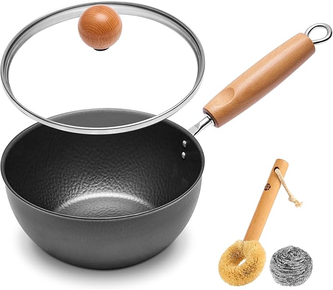 WANGYUANJI 7.1 Inch Hammered Iron Saucepan with Glass Lid, Removable Beechwood Handle, Small Milk Pot for Boiling, Simmering, Heating ??Non-Coated, Stovetop Compatible