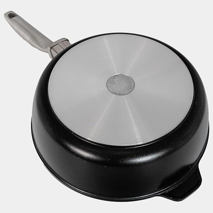 Swiss Diamond Nonstick Hybrid Ceramic and Diamond-Infused Deep Saute Pan With Glass Lid, PFAS- and PFOA-free, Dishwasher & Oven Safe Up To 500 째F (3.2 Quart)