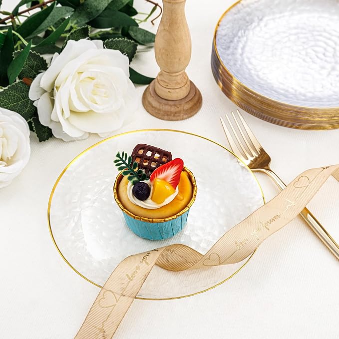Rubtlamp 100 Pcs Clear Gold Plastic Plates, Hammered Party Plates, Clear Disposable Dessert Plates,Clear Gold Plates 7 Inch, Heavy duty Gold Plastic Dessert Plates Disposable For All Occasions