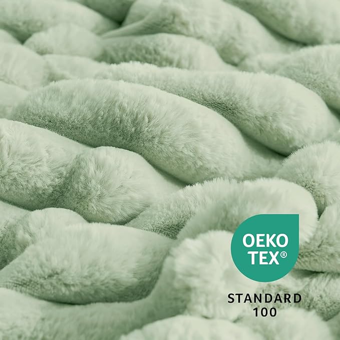 Am챕lie Home Faux Fur Throw Blanket for Couch, Cozy Fuzzy Fluffy Fur Luxurious Soft Striped Plush Gift Blankets for Family Sofa Chair Bedroom, 55"x70", Sage Green