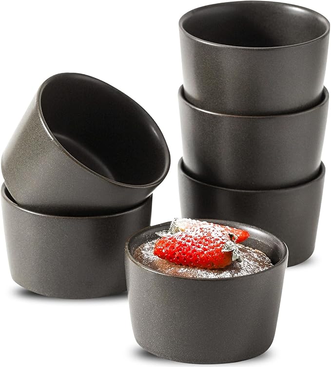 Tikooere Ramekins 4 oz, Oven Safe Souffl챕 Dishes for Creme Brulee, Souffle, Pudding, Lava Cake, Stoneware Custard Cups for Baking, Ceramic Sauce Bowls Set of 6, Kitchen Decor Gift, Matte Black
