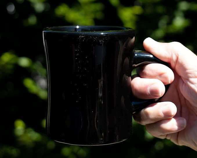 Culver 10-Ounce Ceramic Retro Diner Style Heavyweight Restaurant Mug, Two-finger C-handle (Black, 1)