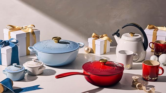 Le Creuset Enameled Cast Iron Holly Collection Traditional Chef's Oven, 4.5 qt., Coastal Blue with Gold Knob