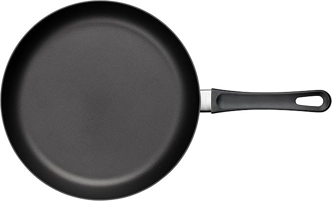 Scanpan Classic 11 inch Nonstick Fry Pan ??Compatible with Gas and Electric Stovetops, Metal Utensil Safe, Oven Safe to 500째F, Dishwasher Safe