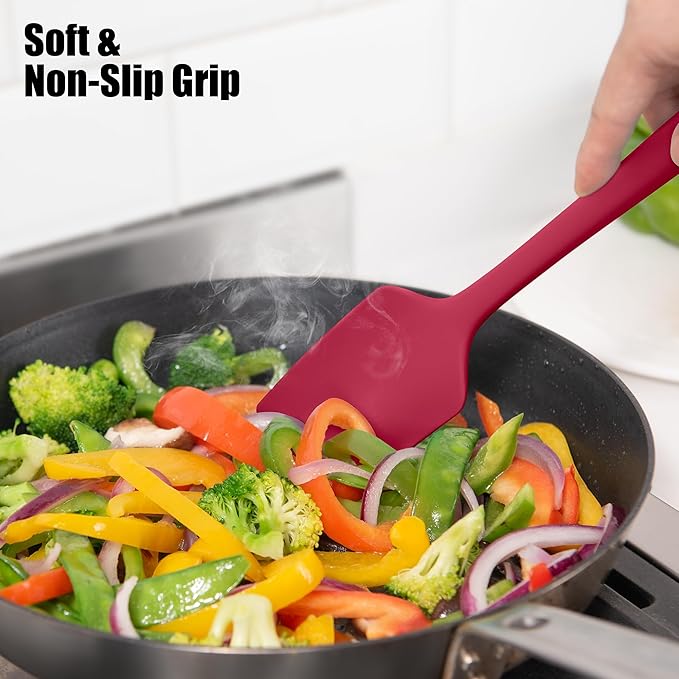 600째F Heat Resistant Silicone Spatula, Doosu High Temp Flexible Kitchen Rubber Bowl Scrapers Food Grade Seamless Baking Supplies Scratch-Proof for Scraping Non-Stick Pans (Red, 11.4in)