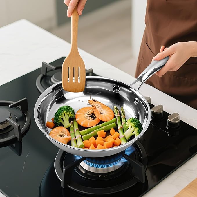Stainless Steel Pan竊똍on-Toxic PFAS, PFOA & PTFE Free, Compatible With All Cooktops & Induction Safe, Oven Safe Pan for Searing & Saut챕ing, Long Lasting Cookware. (8.6 Inch)