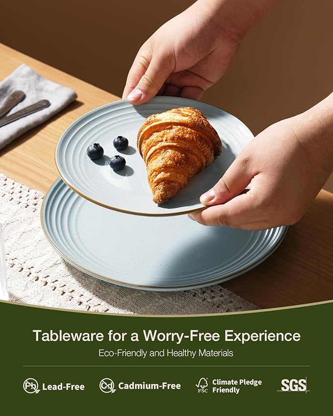 Famiware Jupiter Dinnerware Set, Plates and Bowls Dish Sets for 6 (18 Pieces), Microwave and Dishwasher Safe Stoneware Speckled Tableware, Chip and Scratch Resistant, Light Blue