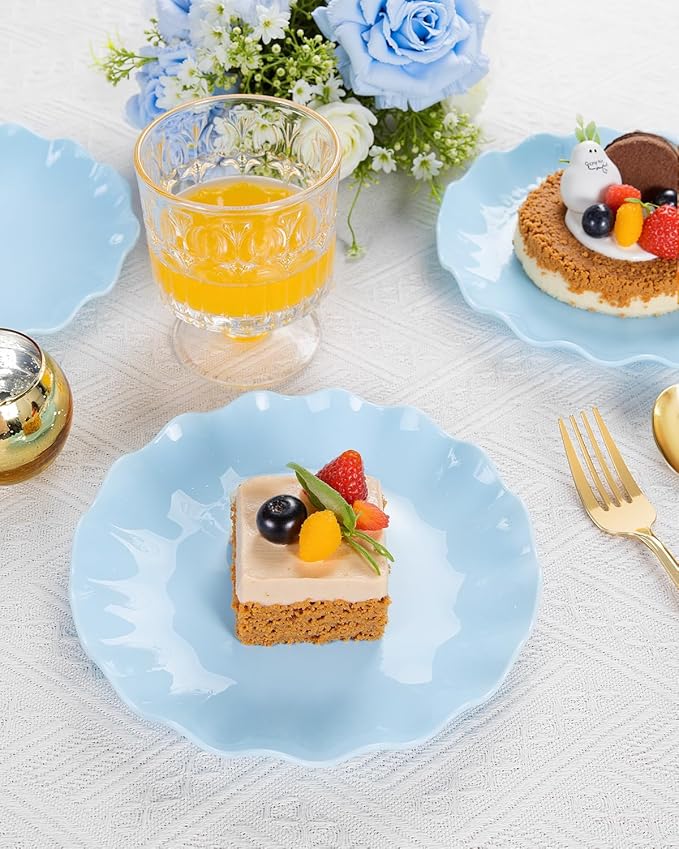LIYH 20 Pcs Light Blue Plastic Plates Reusable 7.5 Inch - Unbreakable Scalloped Dessert Plates for Weddings Camping Party Outdoor Picnics Dishwasher Safe BPA Free (20Guests)