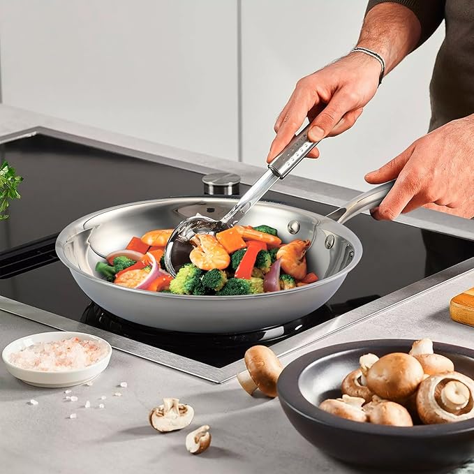 Stainless Steel Pan竊똍on-Toxic PFAS, PFOA & PTFE Free, Compatible With All Cooktops & Induction Safe, Oven Safe Pan for Searing & Saut챕ing, Long Lasting Cookware. (10 Inch)