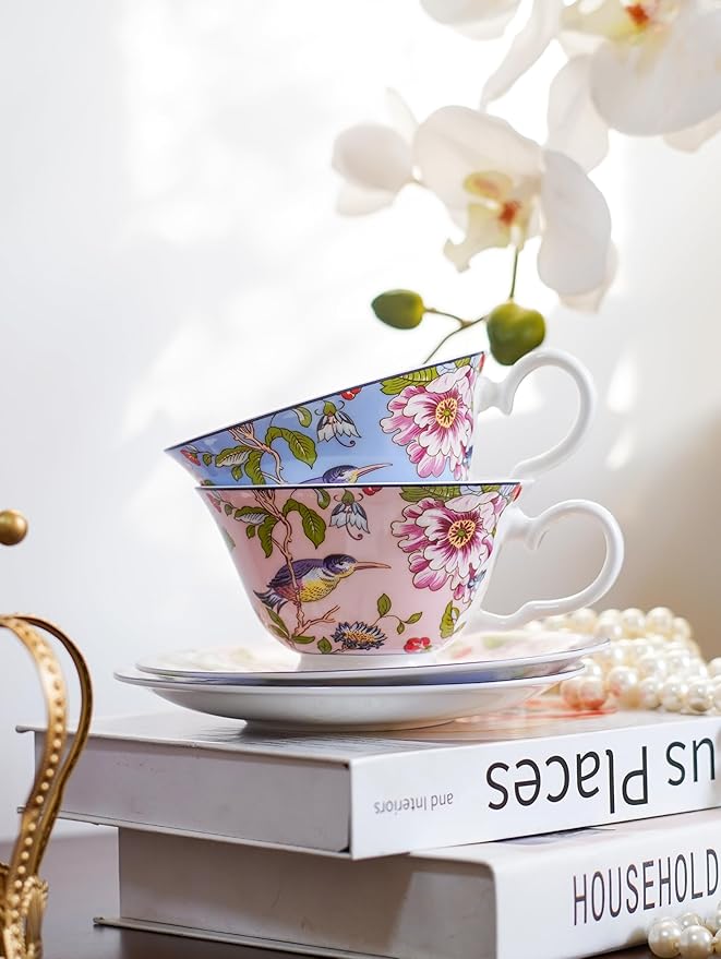Aynsley Cottage Garden Windsor Fine Bone China Teacup & Saucer - 7.5oz (220ml), Elegant Windsor Shape, Christmas Gift for Tea Lovers, British Craftsmanship-Blue