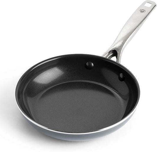 Blue Diamond Frying Pan 8??Skillet, Diamond Infused Healthy Ceramic Nonstick, PFAS and PFOA-Free, Dishwasher and Oven Safe, Even Heating, Metal Utensil Safe, Warp Control Base, Grey