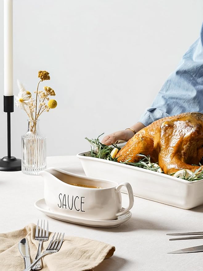 LE TAUCI Gravy Boat with Saucer Stand 16oz, Ceramic Sauce Boat with Tray for Salad Dressings, Creamer, Broth, Black Pepper- Set of 2, Oyster White