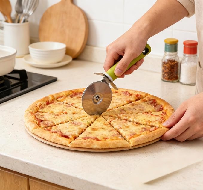 2Piece set Pizza cutter, pastry cutter, pizza slicer for home use