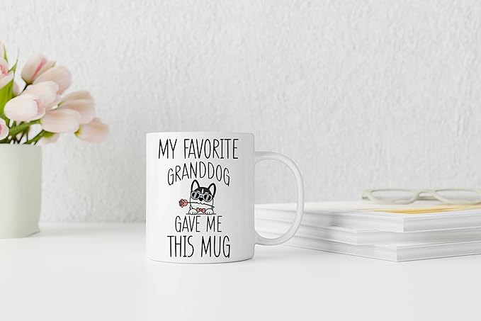 QASHWEY Husky Dog Grandma Gifts Mug, Husky Mug, Funny Husky Dog Lover Owner Coffee Mug Tea Cup Gifts for Husky Lovers Grandma Grandpa, My Favorite Granddog Gave Me This Mug Coffee Cups Ceramic 11oz