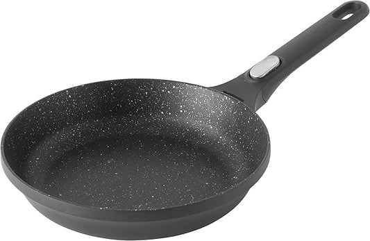 BergHOFF GEM Non-Stick Cast Aluminum Frying Pan 10" 1.8 qt. Stay-Cool Detachable Handle Ferno-Green PFOA-Free Induction Cooktop Fast Heating Oven Safe