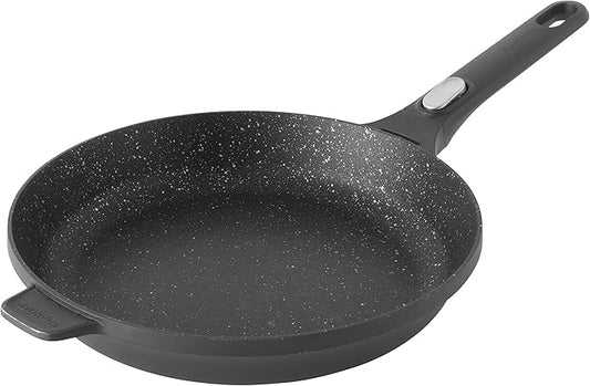 BergHOFF GEM Non-stick Cast Aluminum Frying Pan 11" 2.5 qt. Stay-cool Detachable Handle Ferno-Green PFOA-Free Induction Cooktop Fast Heating Oven Safe