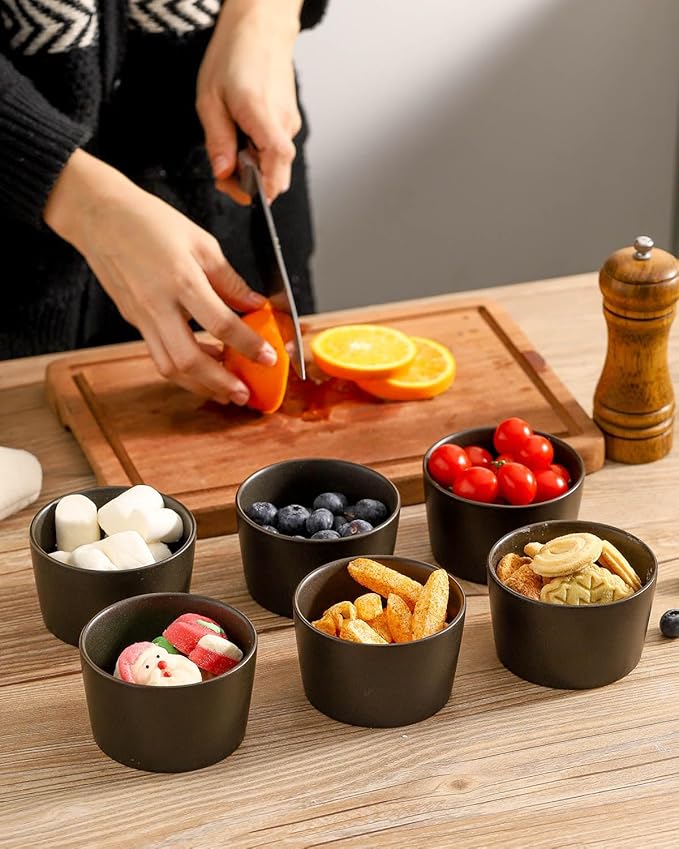 Tikooere Ramekins 6 oz, Oven Safe Souffl챕 Dishes for Creme Brulee, Souffle, Pudding, Lava Cake, Stoneware Custard Ramikens for Baking, Ceramic Sauce Bowls Set of 6, Kitchen Decor Gift, Matte Black