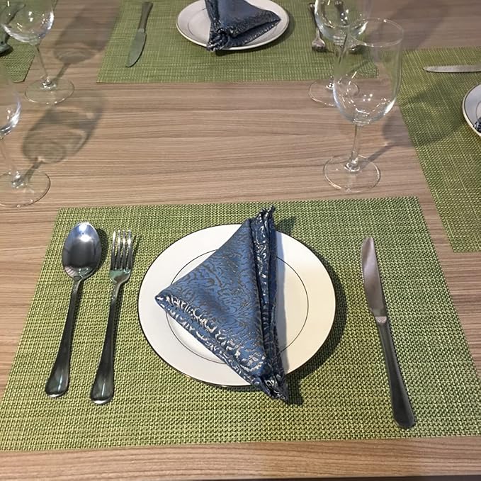 WAZAIGUR Placemats,Easy to Clean Crisscross Woven Vinyl Place Mats Durable Non-Slip Heat Resistant Table Mats,Placemats for Kitchen Table Set of 6,Green and Yellow
