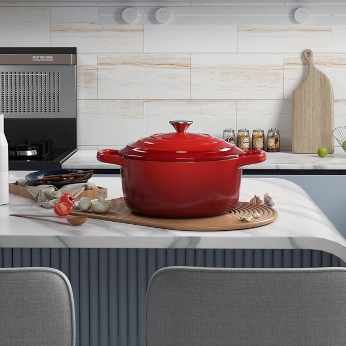 Miereirl 6 Quart Enameled Dutch Oven Pot with Lid, Cast Iron Dutch Oven with Dual Handles for Bread Baking, Cooking, Non-stick Enamel Coated Cookware (Red)