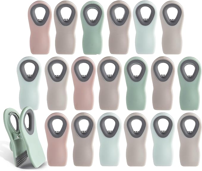 COOK WITH COLOR Bag Clips with Magnet- Food, Chip and Bag Clips for Food Storage with Airtight Seal Grip for Bread Bags, Snack Bags and Food Bags (Mint, Pack of 20)