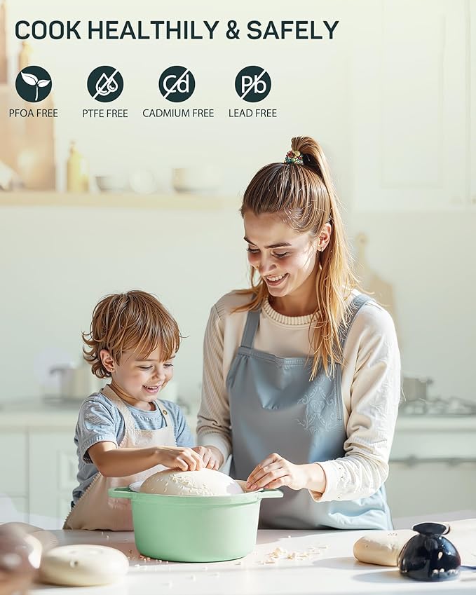 Enameled Cast Iron Dutch Oven ??4.4 Quart Pot with Lid & Potholders ??Heavy-Duty Cookware for Bread Baking, Braising, Stews & Roasting ??Oven & Stovetop Safe up to 500째F ??Mint Green