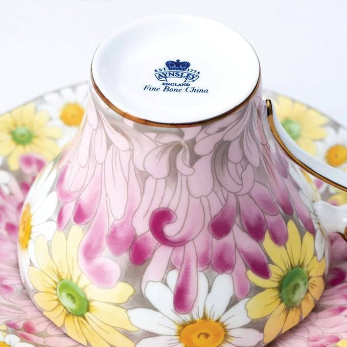 Aynsley Daisy Corset Fine Bone China Teacup and Saucer Set - 5.07oz Hand-Painted Gold-Trimmed Corset-Shape Set, Fancy Gift for Birthdays/Mother?셲 Day/Tea Lovers (Pink)