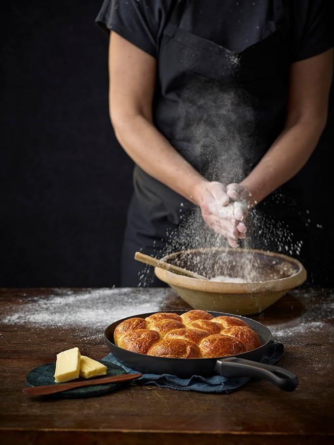 Scanpan Classic 10 1/4 inch Nonstick Fry Pan ??Compatible with Gas and Electric Stovetops, Metal Utensil Safe, Oven Safe to 500째F, Dishwasher Safe