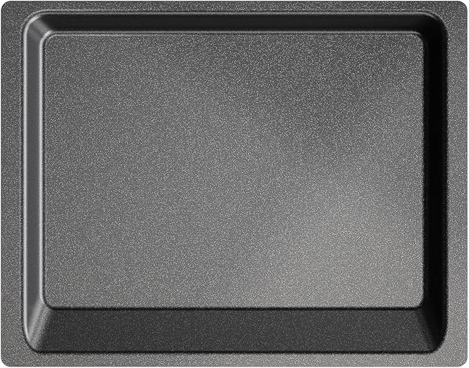 AMT Gastroguss The "World쨈S [...]" Next Generation쨈s Baking Plate, 447 x 340 mm, 30 mm high, cast Aluminium, Lotan짰 Non-Stick Coating, Non-Induction, AMZN-OP3447-US