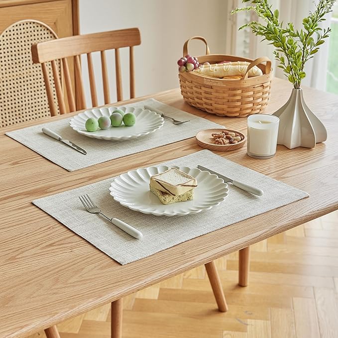Softalker Faux Linen Placemats Set of 6-12 x 18 Inch, Heat Resistant Double Layered Durable Burlap Farmhouse Place Mats, Non-Slip Washable Rustic Table Mats for Dining, Kitchen, Party竊뉱ream