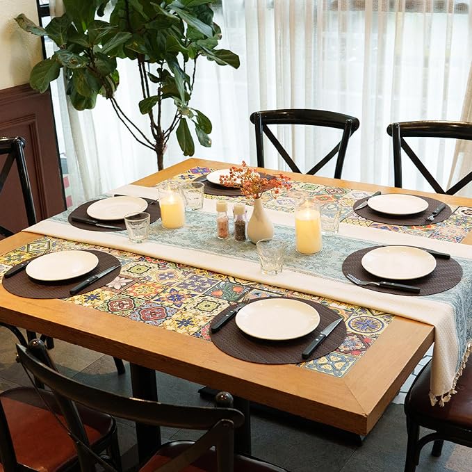 PROMATTOO Round Faux Leather Placemats Set of 6 – 13 Inch Vinyl Mats, Heat Resistant, Non Slip, Wipeable & Washable, Easy to Clean Dining Table Decor for Kitchen & Holiday Gatherings（Black）