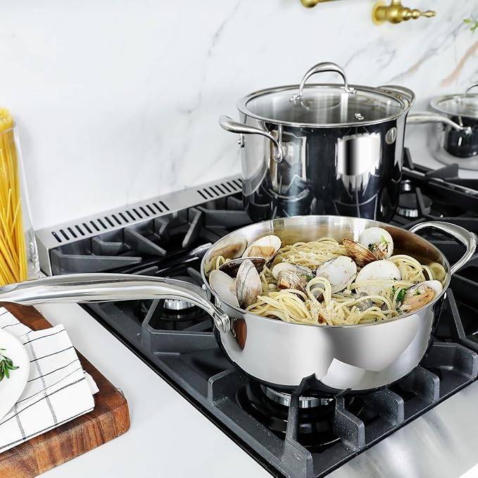 KEAWELL K3 Premium 4-Quart Tri-Ply Stainless Steel Saut챕 Pan with Lid, Induction & Oven Safe up to 600째F, Even Heating, Professional Cookware for All Stovetops (4-Qt)