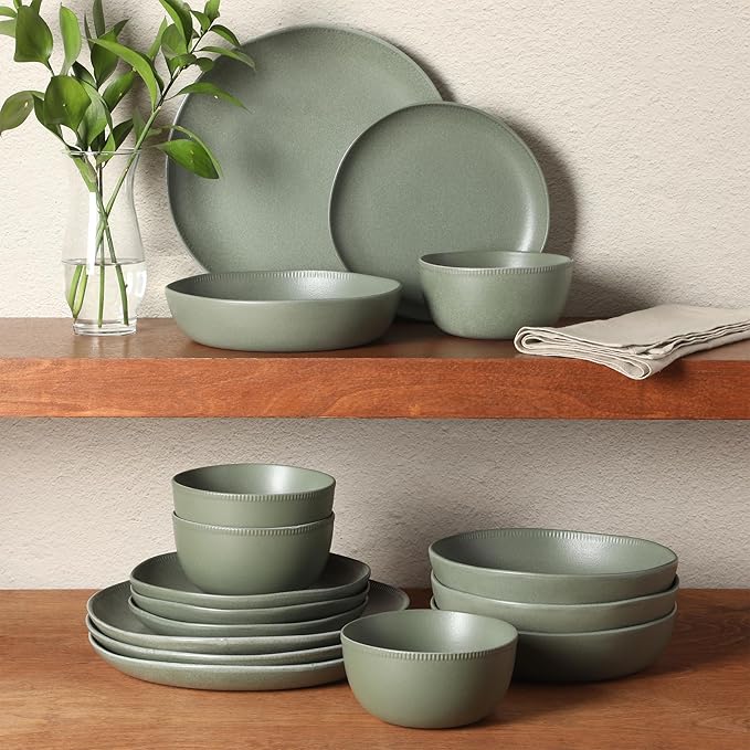 Gibson Elite Menlo Park 16-Piece Pottery Clay Stoneware Dinnerware Set ??Green Reactive Glaze, Organic Shape Embossed Plates and Bowls W/Pasta Bowl, Service for 4 ??Microwave & Dishwasher Safe