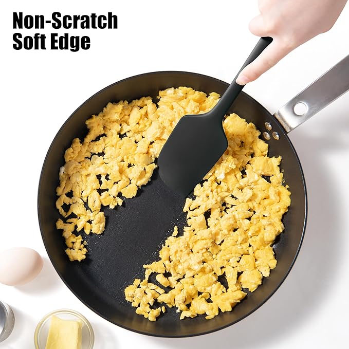 600째F Heat Resistant Silicone Spatula, Doosu High Temp Flexible Kitchen Rubber Bowl Scrapers Food Grade Seamless Baking Supplies Scratch-Proof for Scraping Non-Stick Pans (Black, 11.4in)