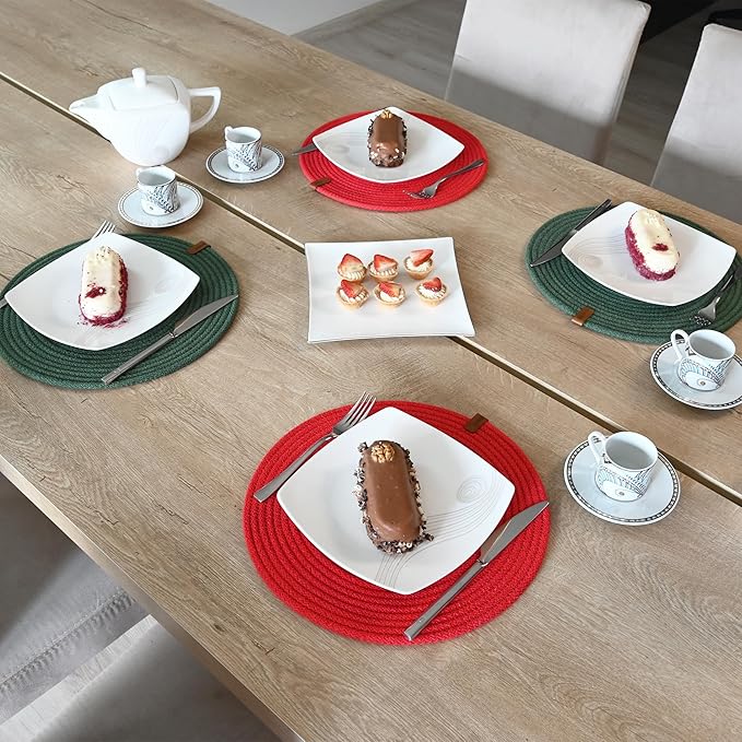 Round Placemats, Set of 4, Handmade by Braided Cotton Cord for Kitchen and Dining Table, Dia. 12.6 Inch, Doublesided, Heat Resistant, Washable, Red/Green
