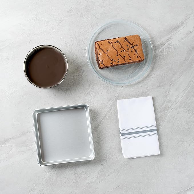 Restaurantware 8x8 Cake Pan - 1 Count Aluminum Square Baking Pan With Straight Sides - Oven-Safe Layer Cake Pan For Even-Heated Baking - Silver